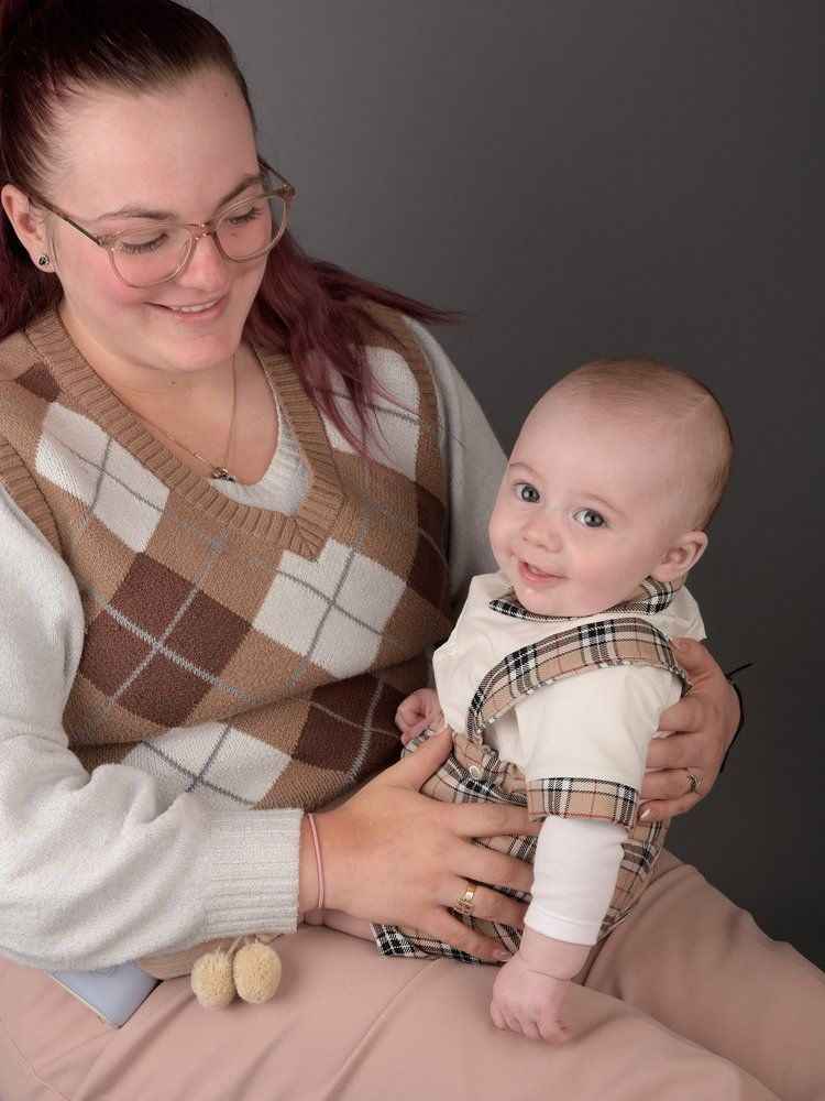 Baby Sullivan with mother