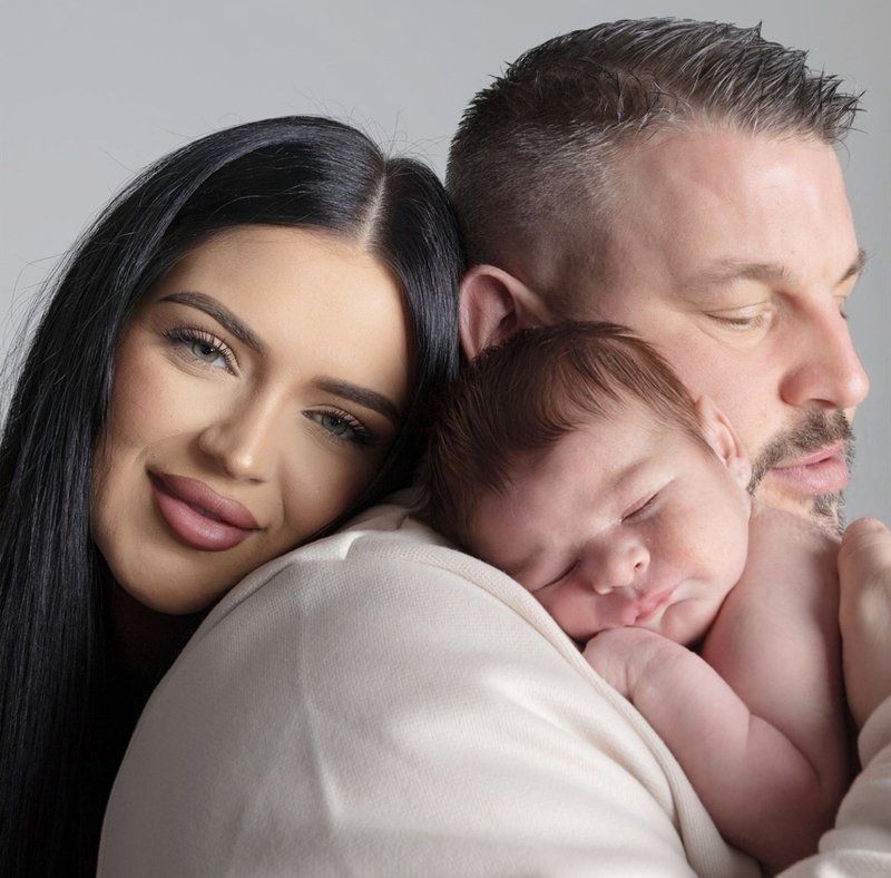 Baby Brooklyn with parents born through Manchester Fertility