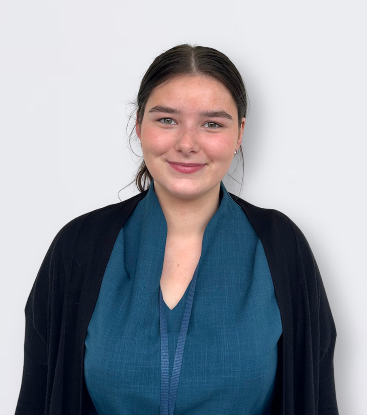 Maddy Smethurst - Customer Service Apprentice