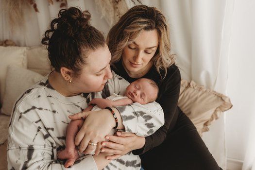 Baby Iris with mothers