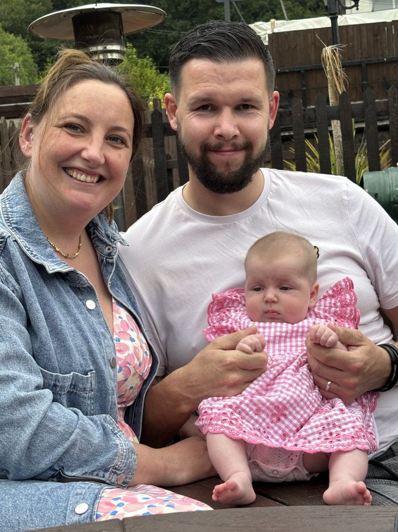 Baby Sophia born through IVF, with her parents