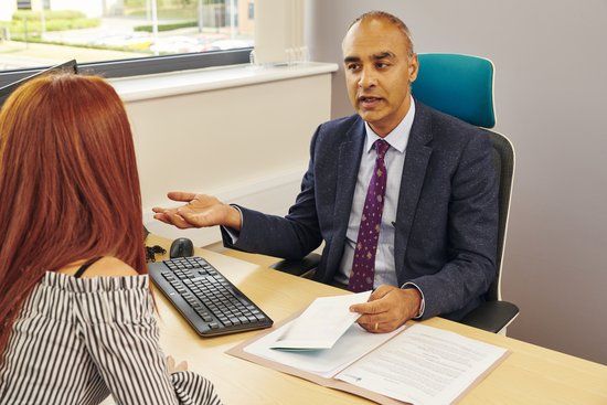 Blocked Fallopian Tubes: Symptoms, Diagnosis and Treatment Options